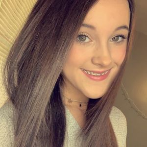 Meet your Posher, Jayme lynn